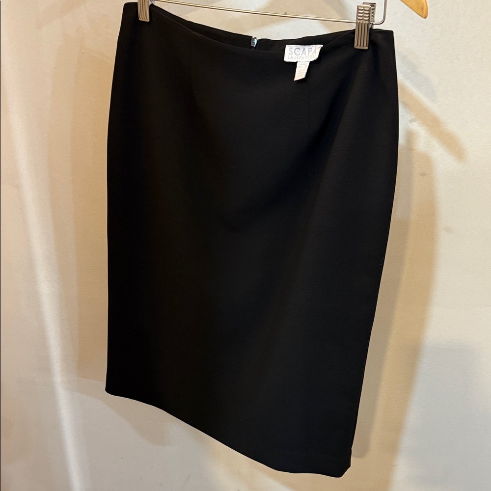 Elegant Black Pencil Skirt